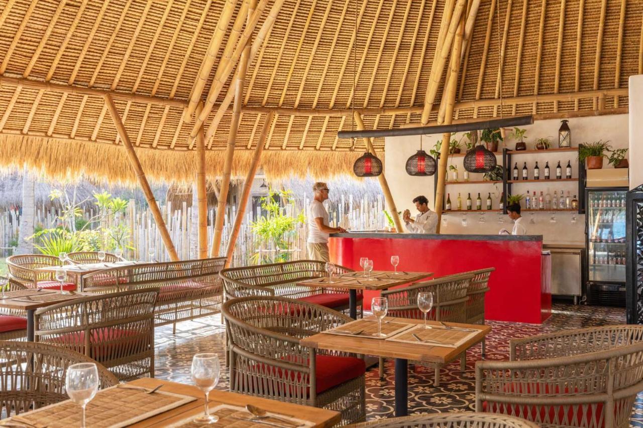 Amahelia Luxury Resort & Restaurant - Gili Asahan Bagian luar foto